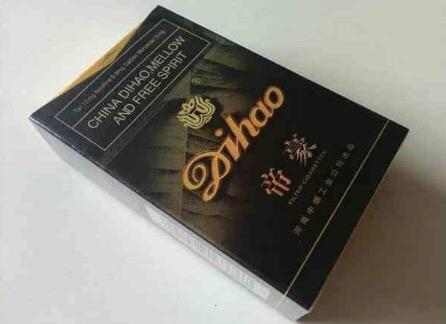 龙外烟草故事